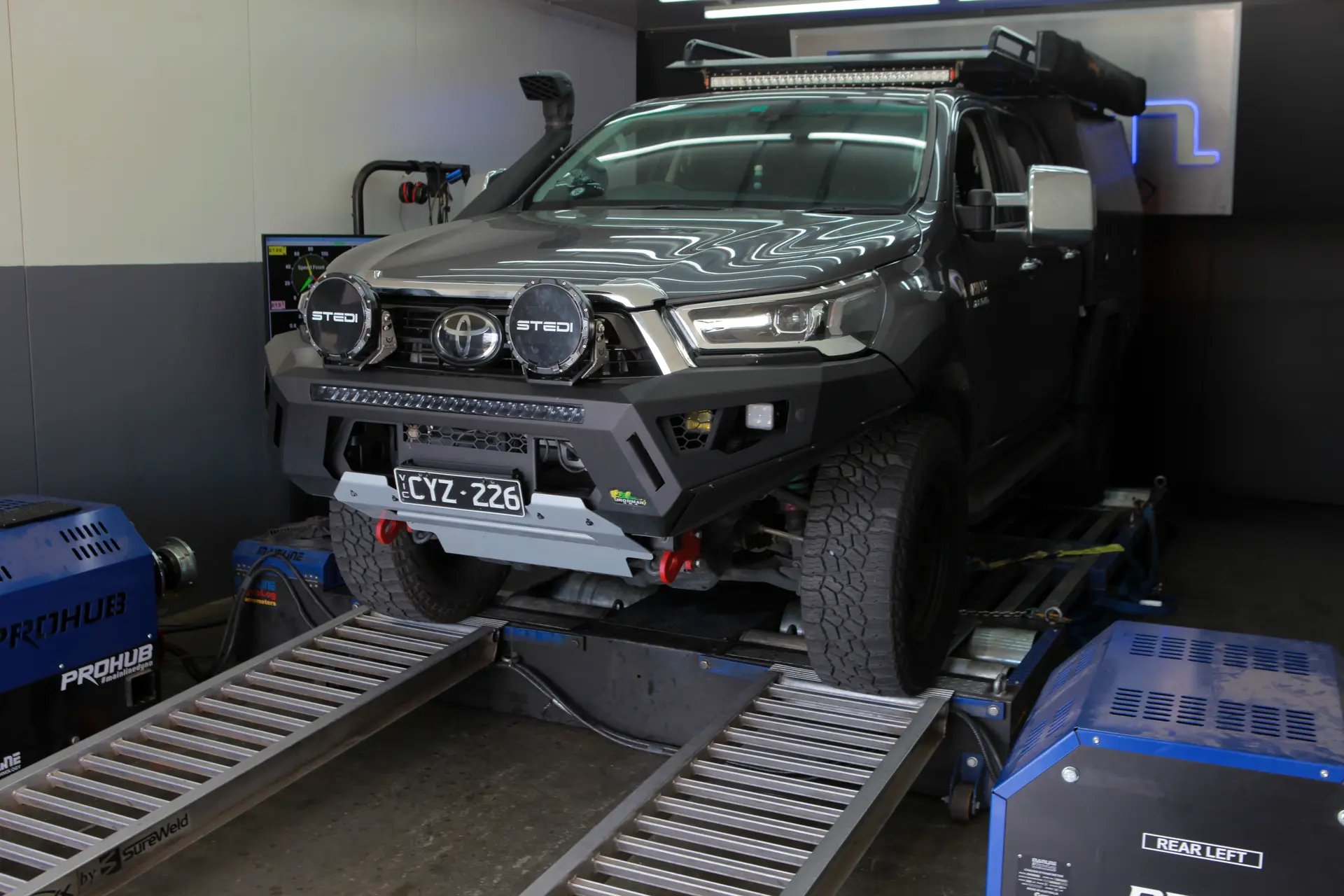 Toyota Hilux N80 Stage 2 - Tow Package