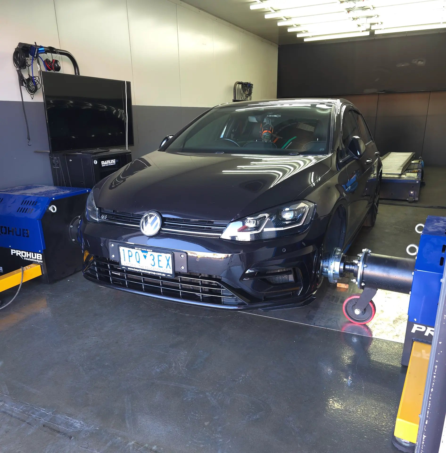 Volkswagen Golf R MK7.5R Stage 2 Performance Package