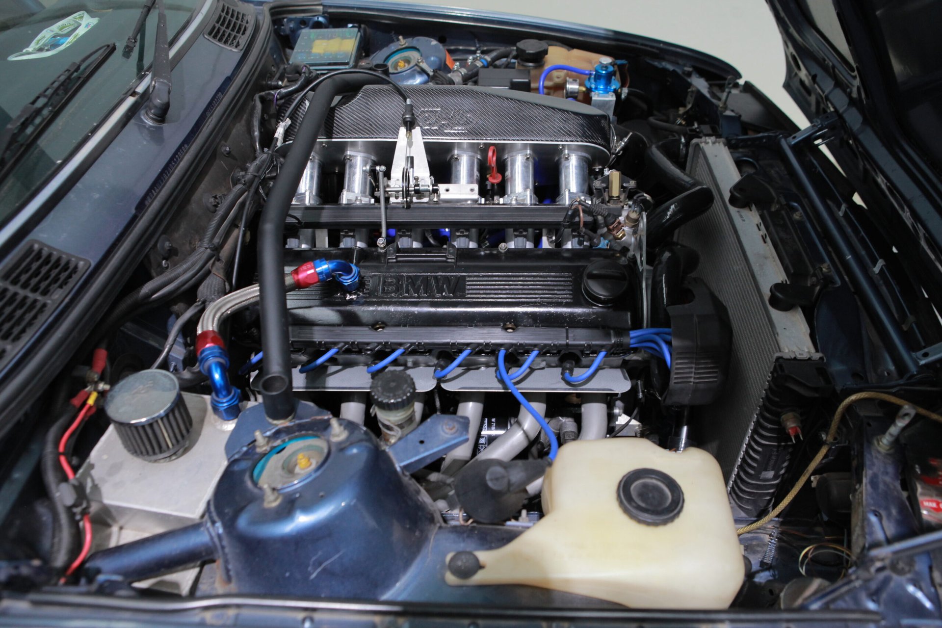 BMW E30 Race Car
