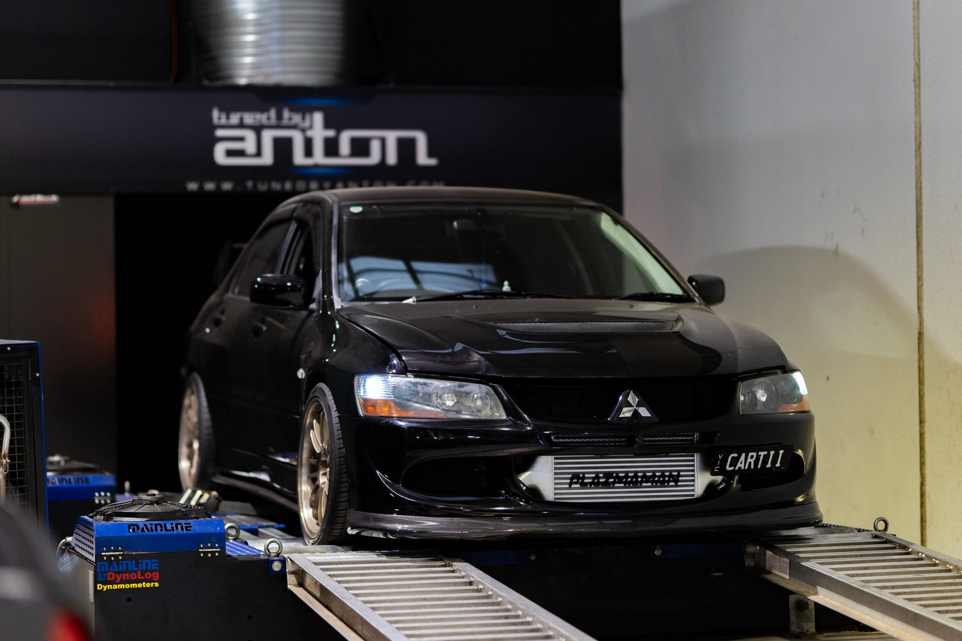 Mitsubishi Evo 8 Stage 2 — On the dyno
