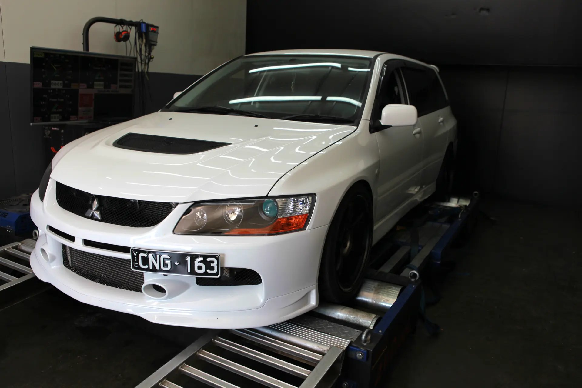 Mitsubishi Evo 9 Wagon Stage1 Tune — On the dyno
