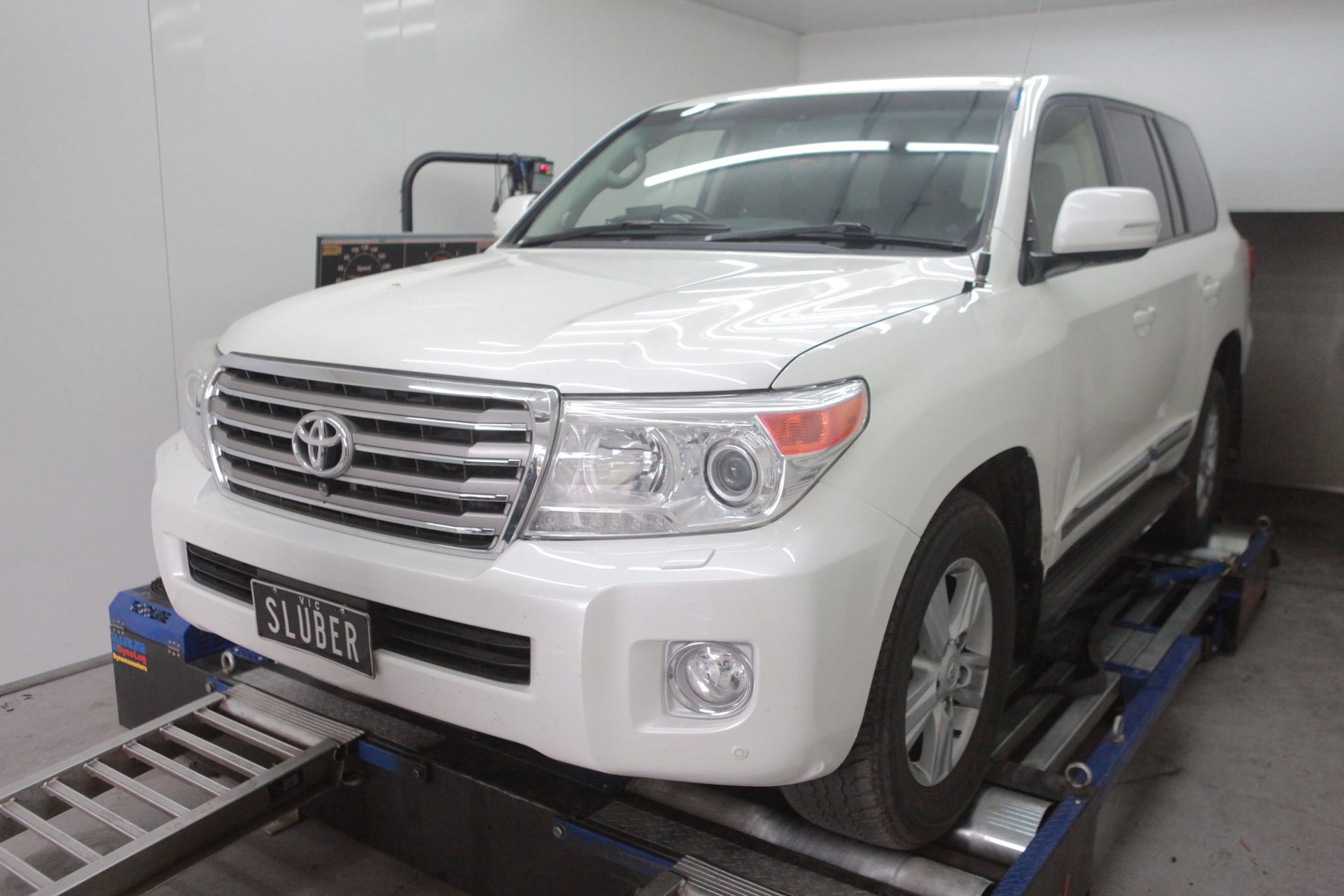 Toyota Landcruiser 200 Series — On the dyno