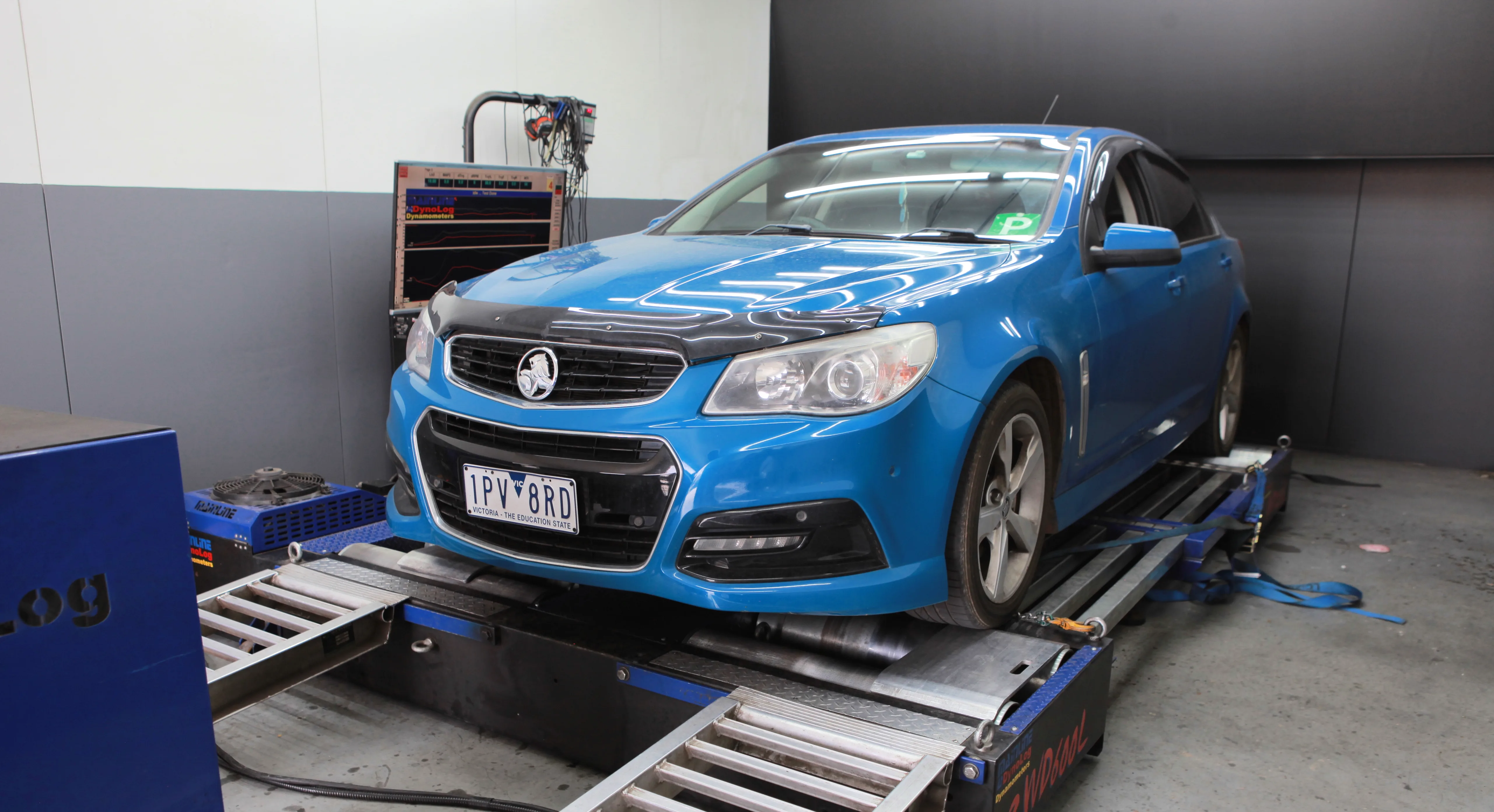 Holden Commodore VF SV6 — On the dyno