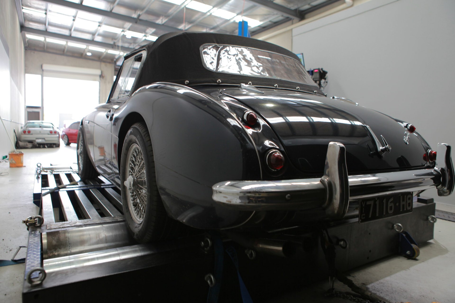 Austin Healey 100-6