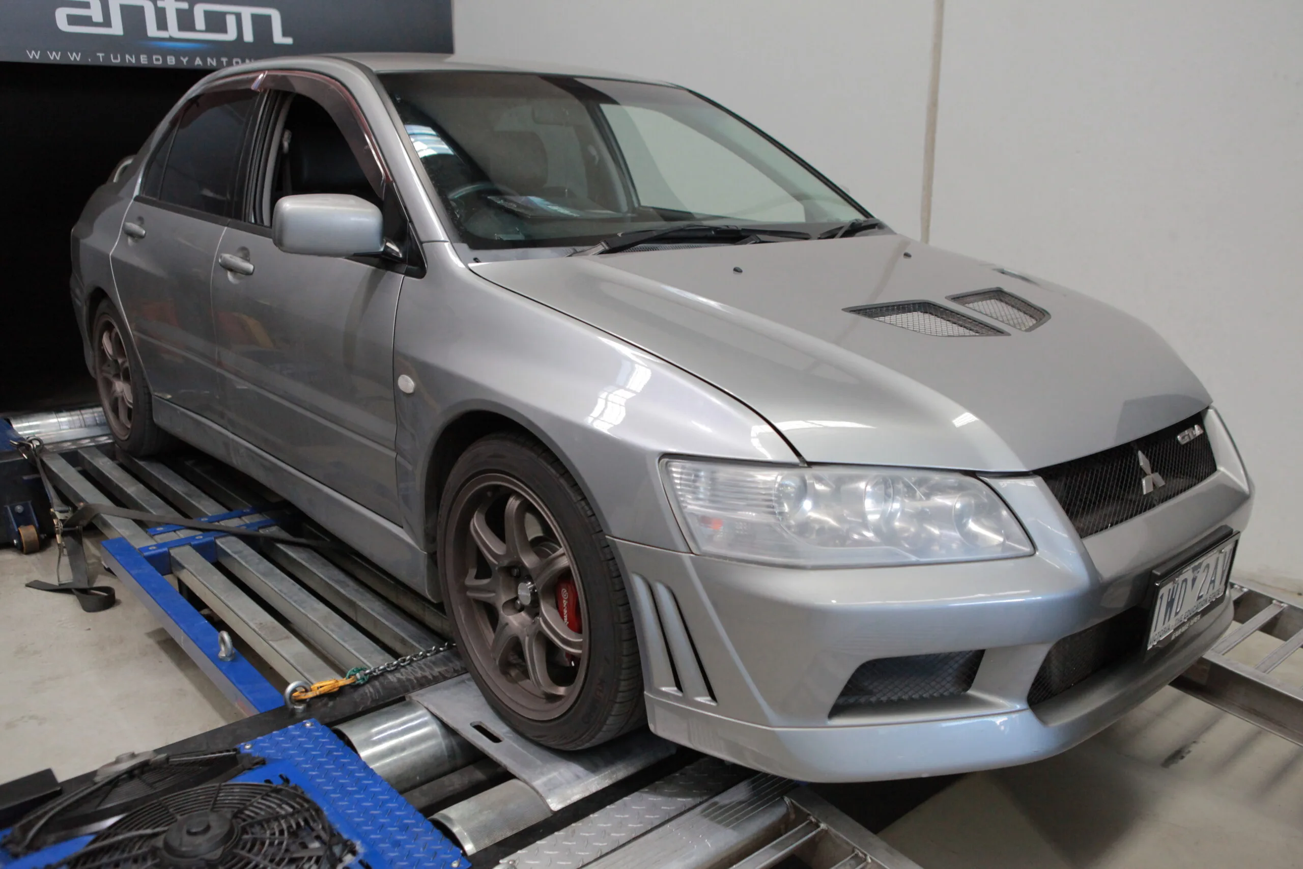 Mitsubishi EVO7 GTA — On the dyno