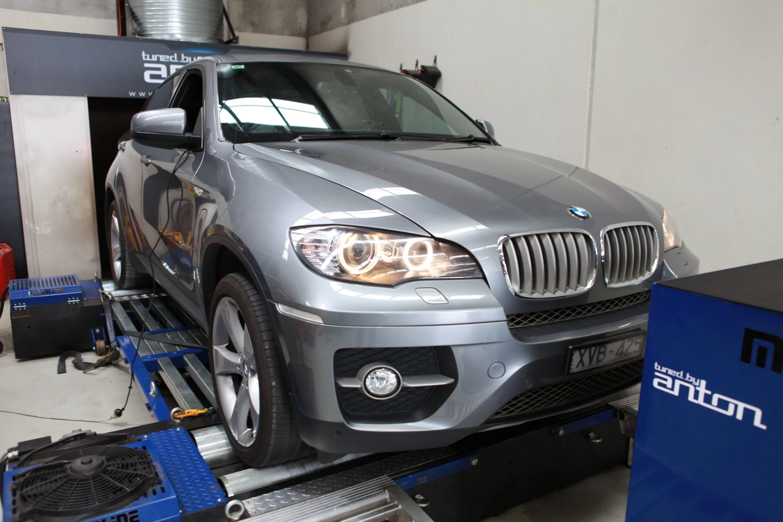 BMW X6 — On the dyno