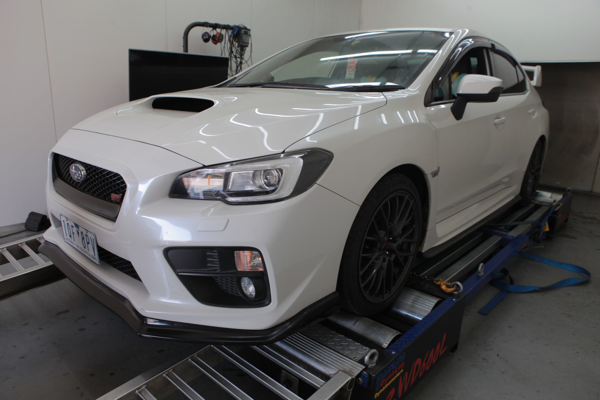 Subaru STI MY16