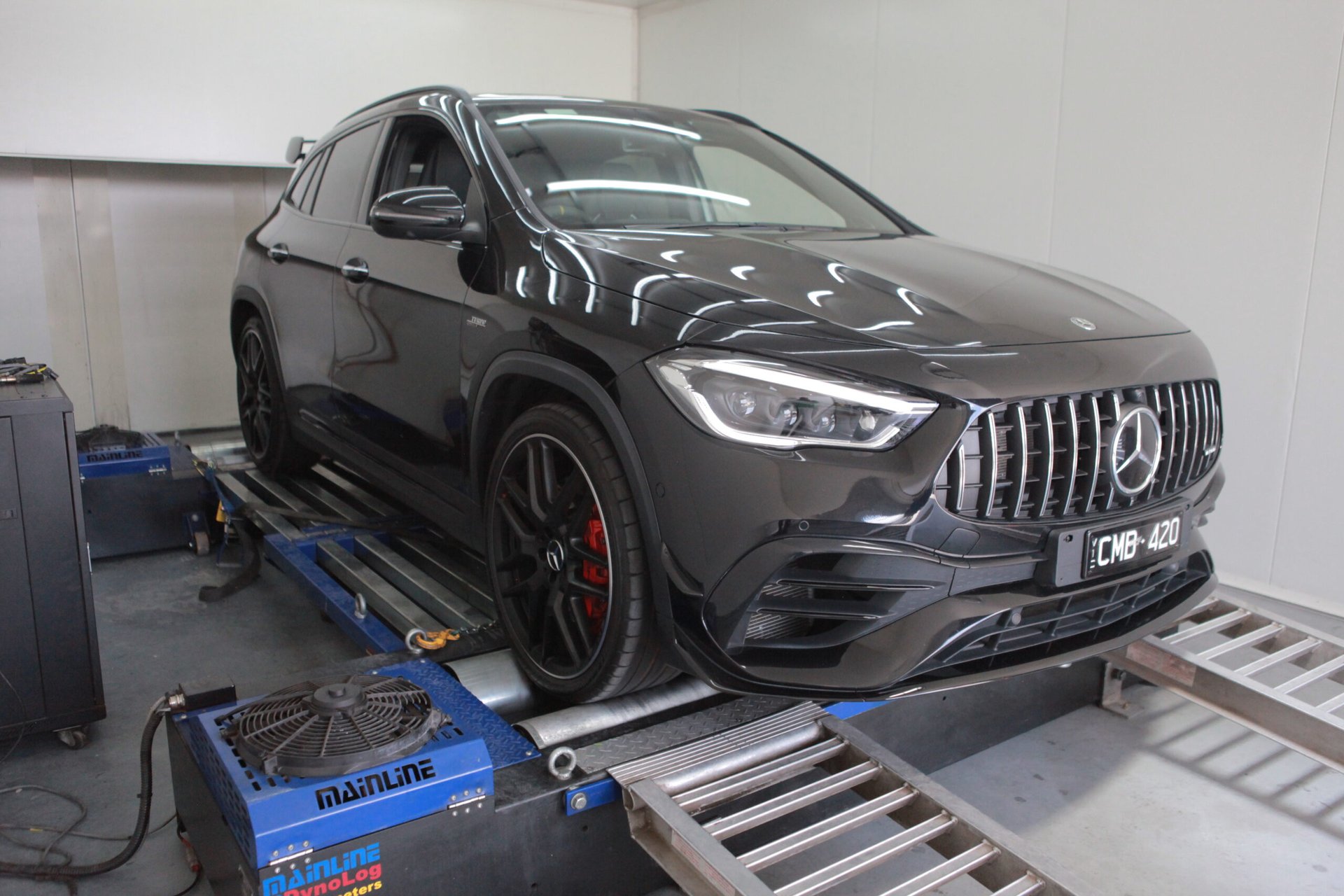 MERCEDES GLA45S Stage 1 Tune