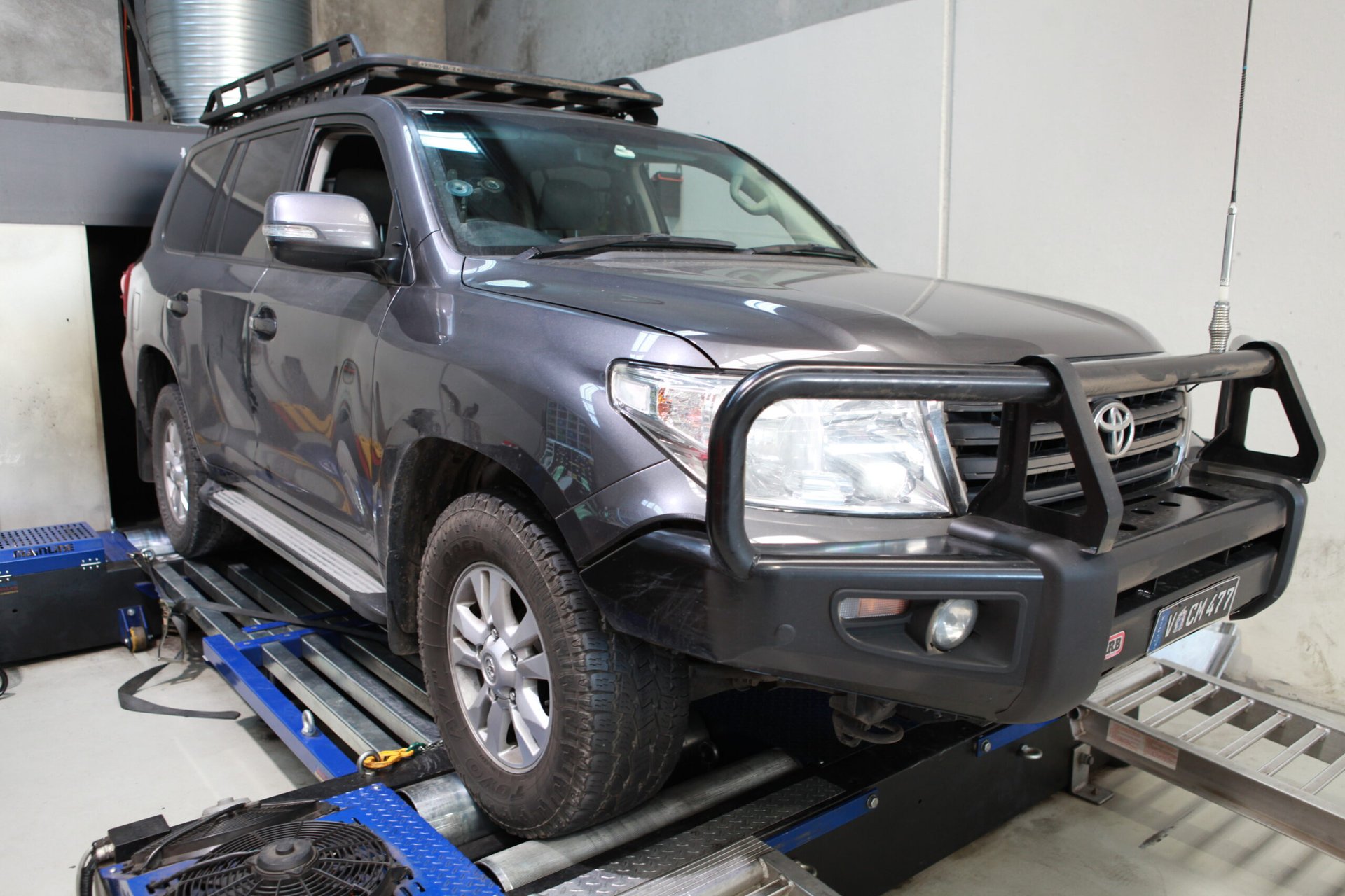 Toyota Landcruiser 200 — On the dyno