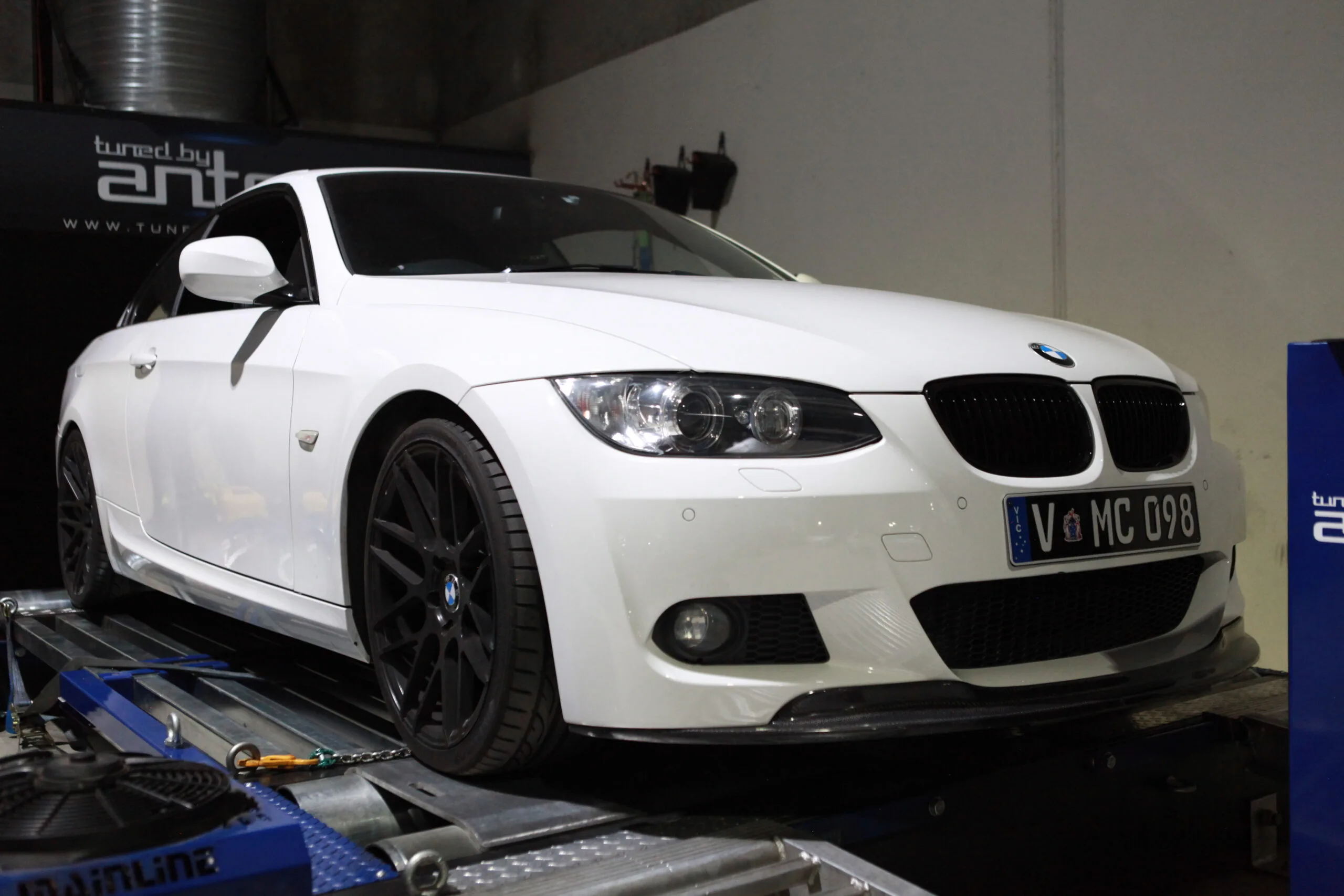 BMW 330d — On the dyno
