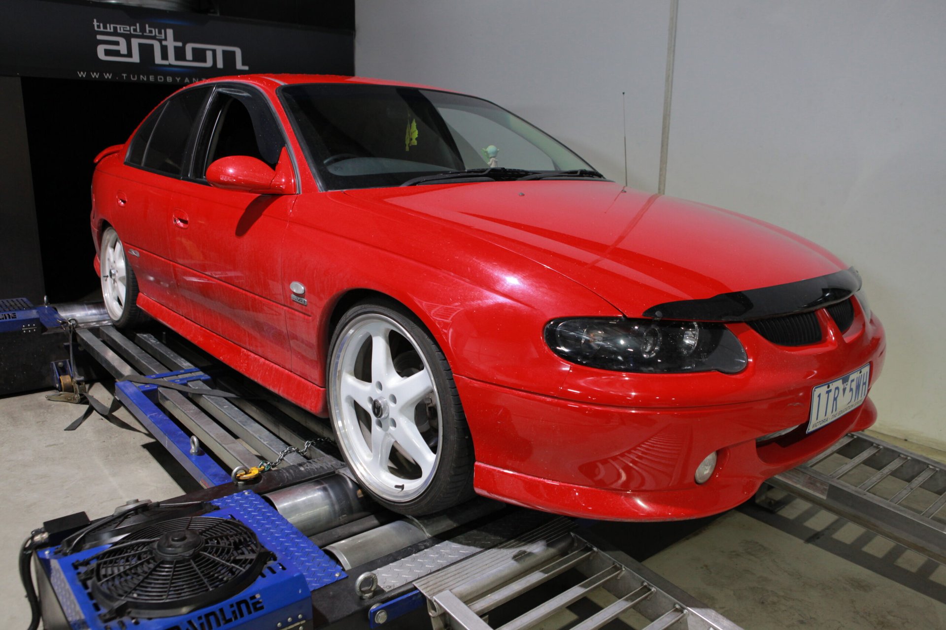 Holden VX SS — On the dyno
