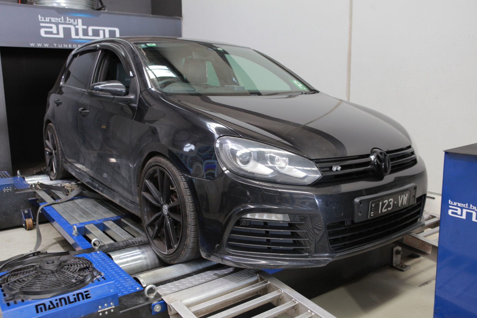 Volkwagen Golf MK6R - downpipe & intake — On the dyno