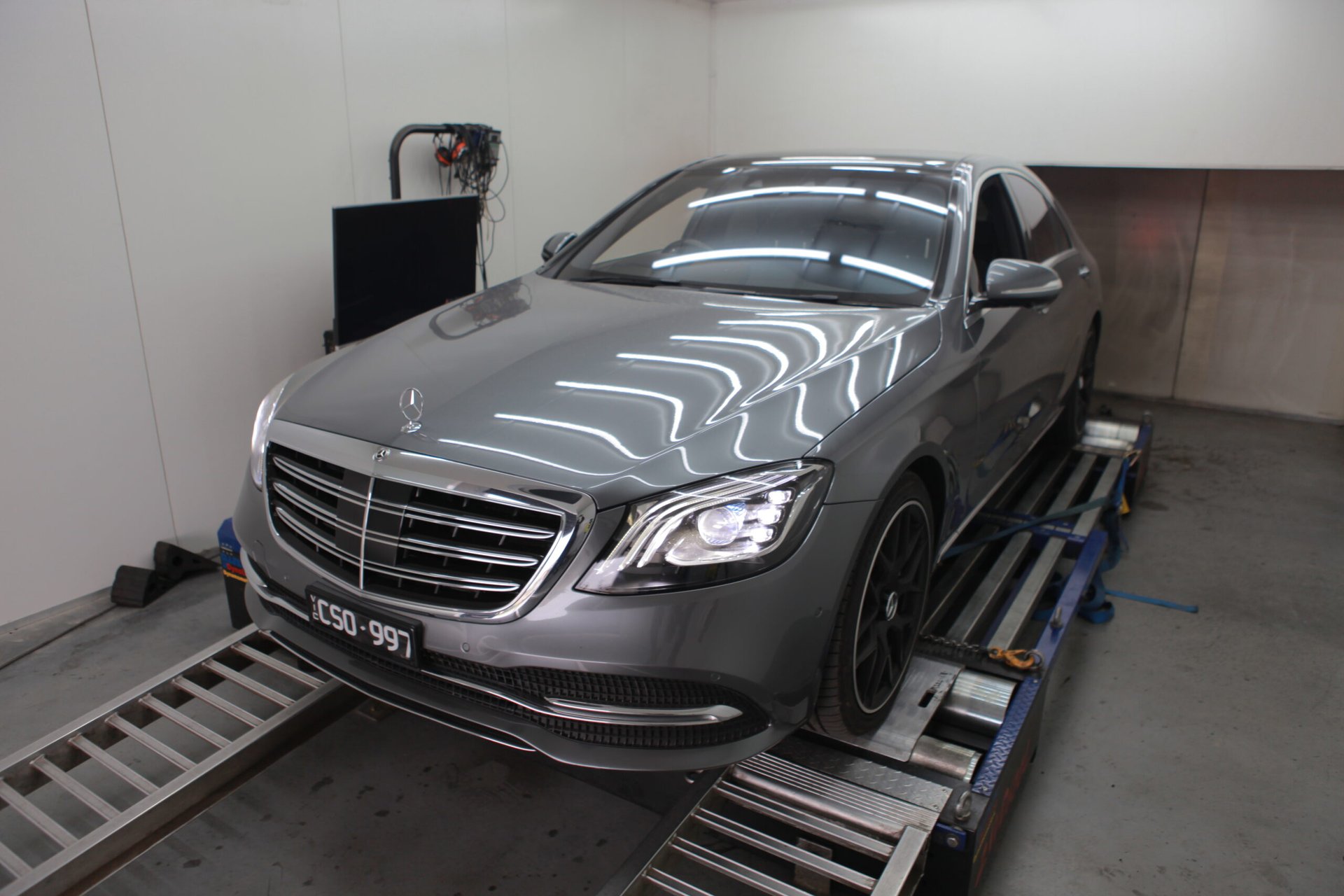 Mercedes S560 AMG - Stage 2 with Dump Valves
