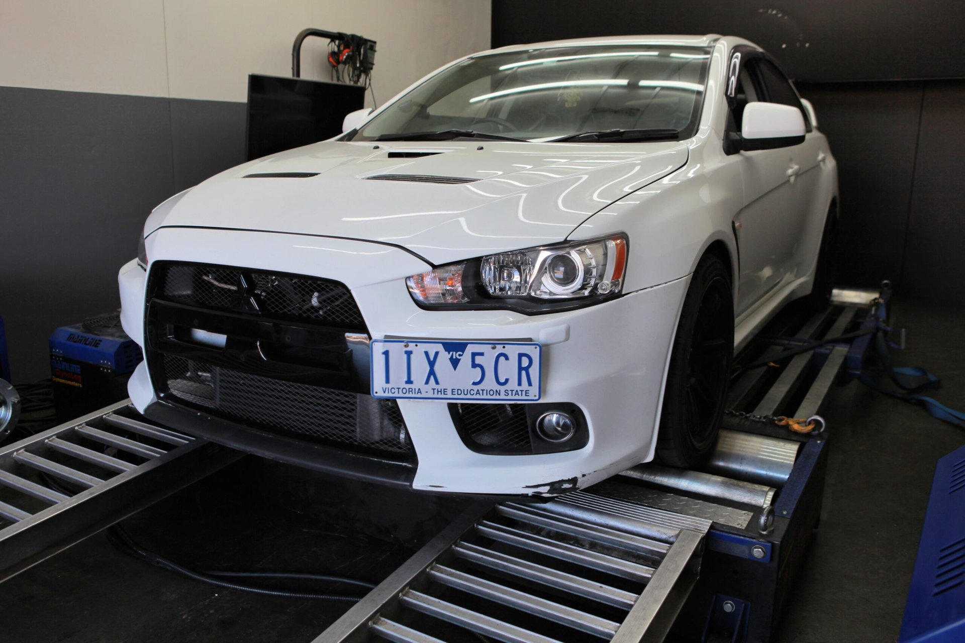 Mitsubishi Lancer — On the dyno
