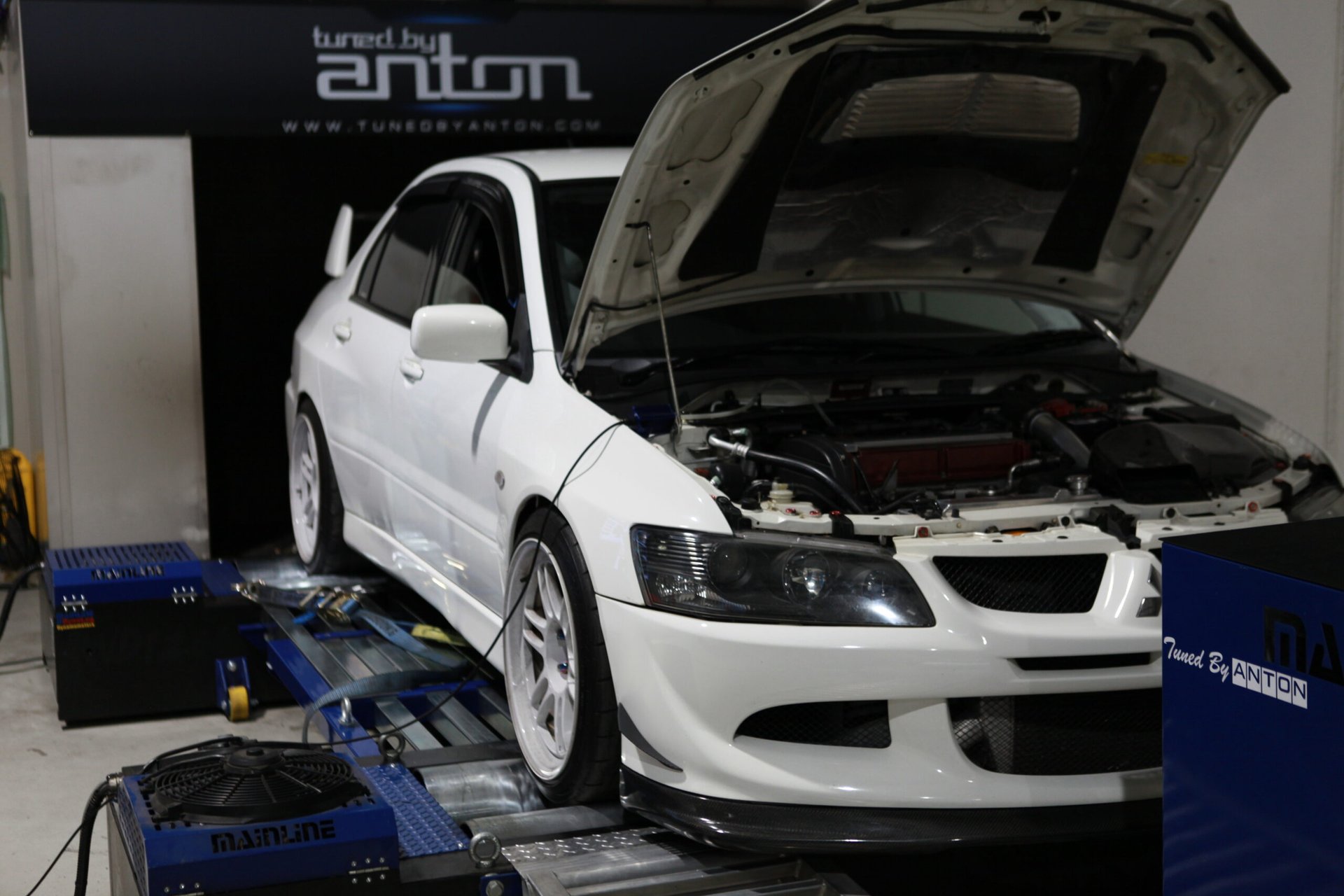 Mitsubishi Evolution 8
