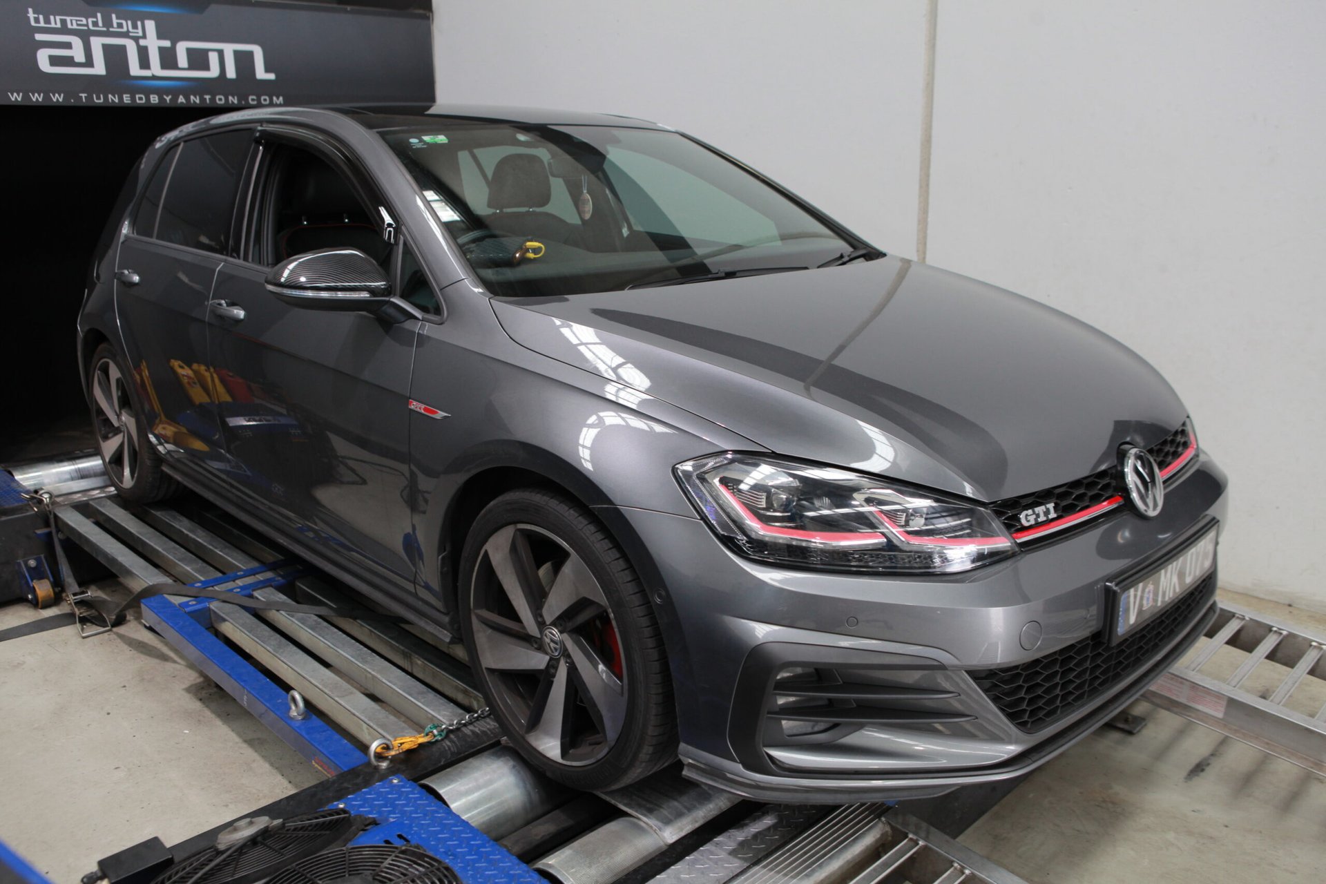 Volkswagen Golf MK7 GTI Stage 2