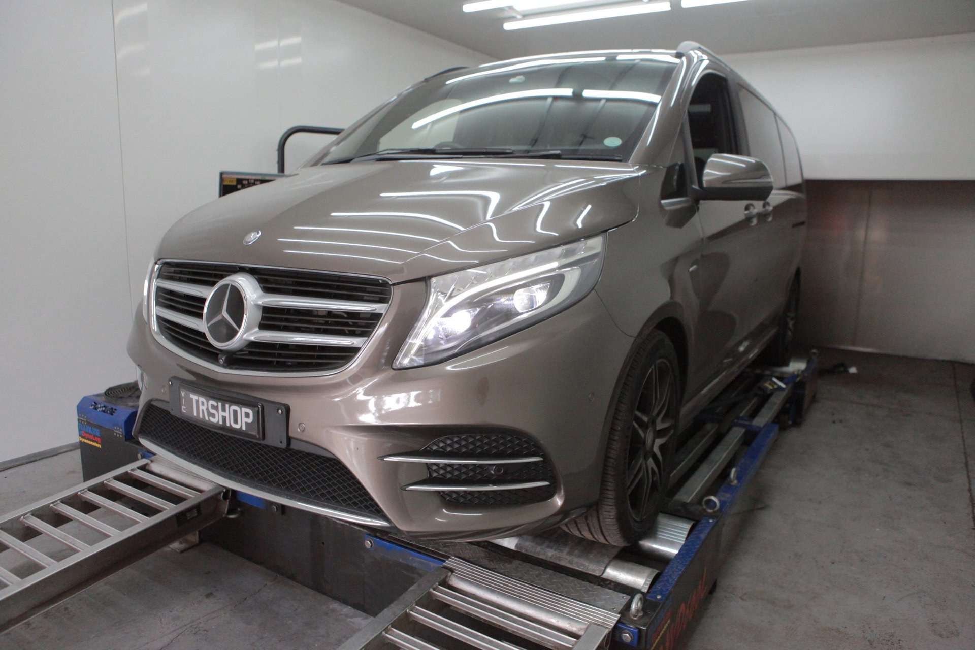Mercedes V250 stage 1 — On the dyno