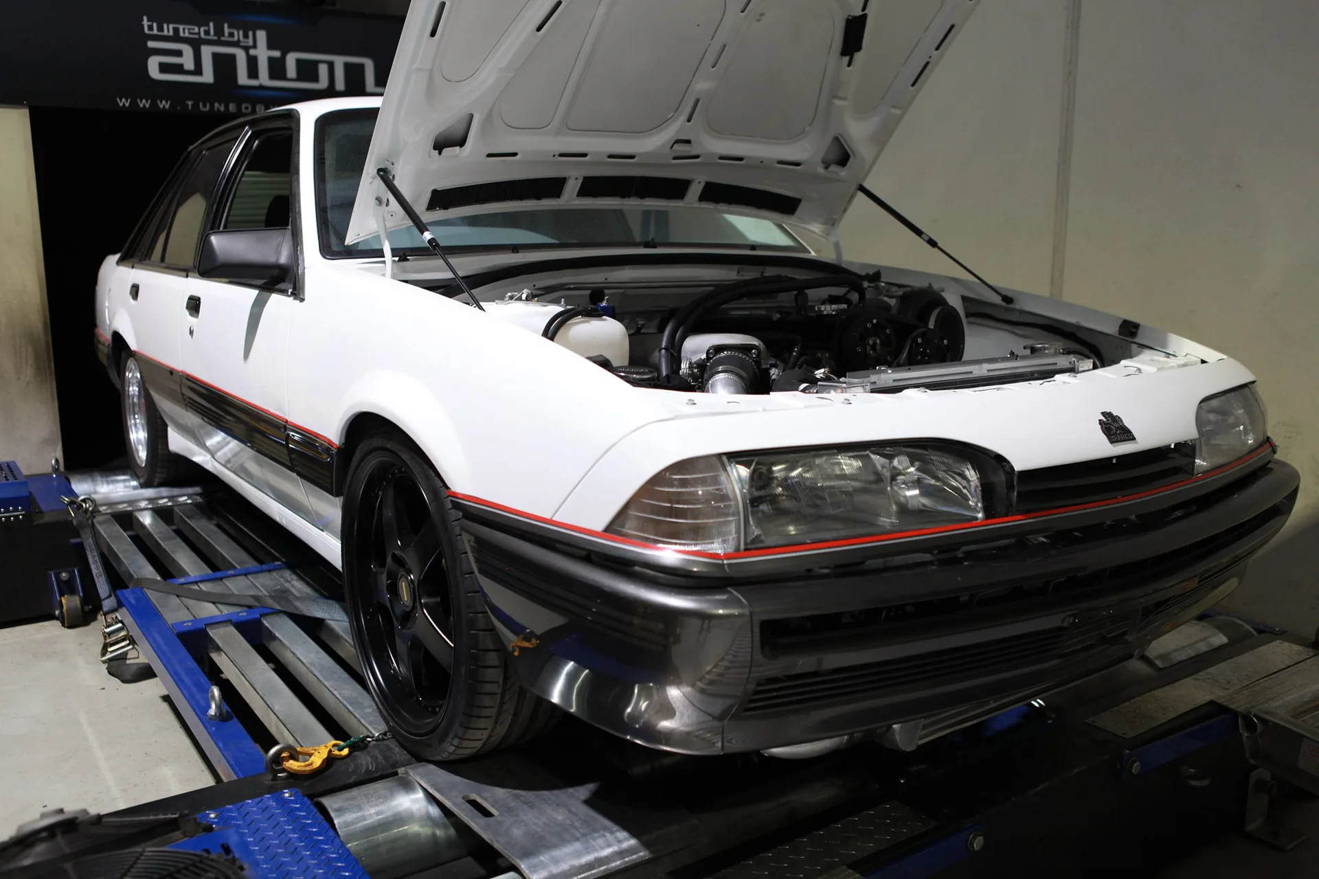 Holden VL — On the dyno