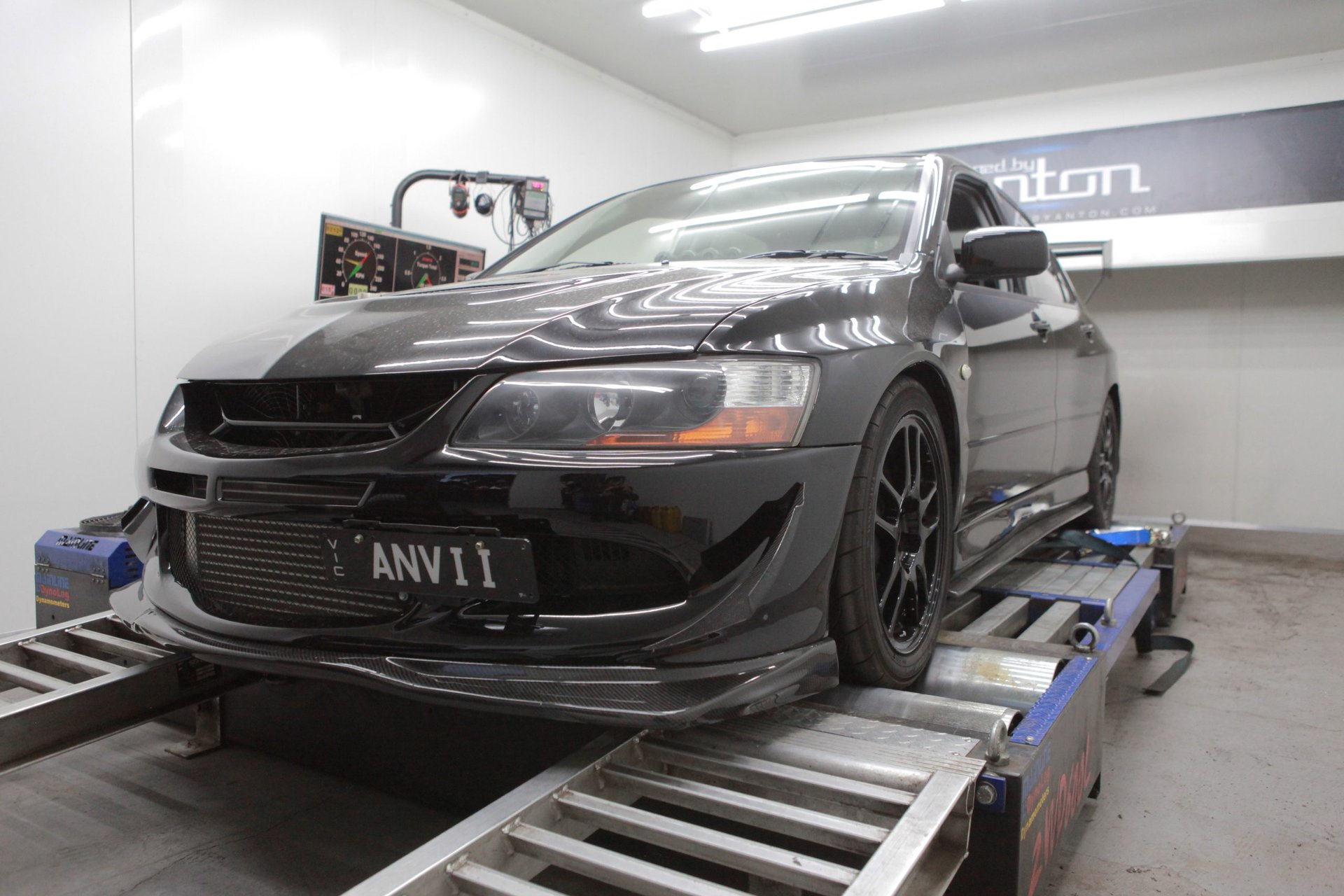 Mitsubishi Evo 8