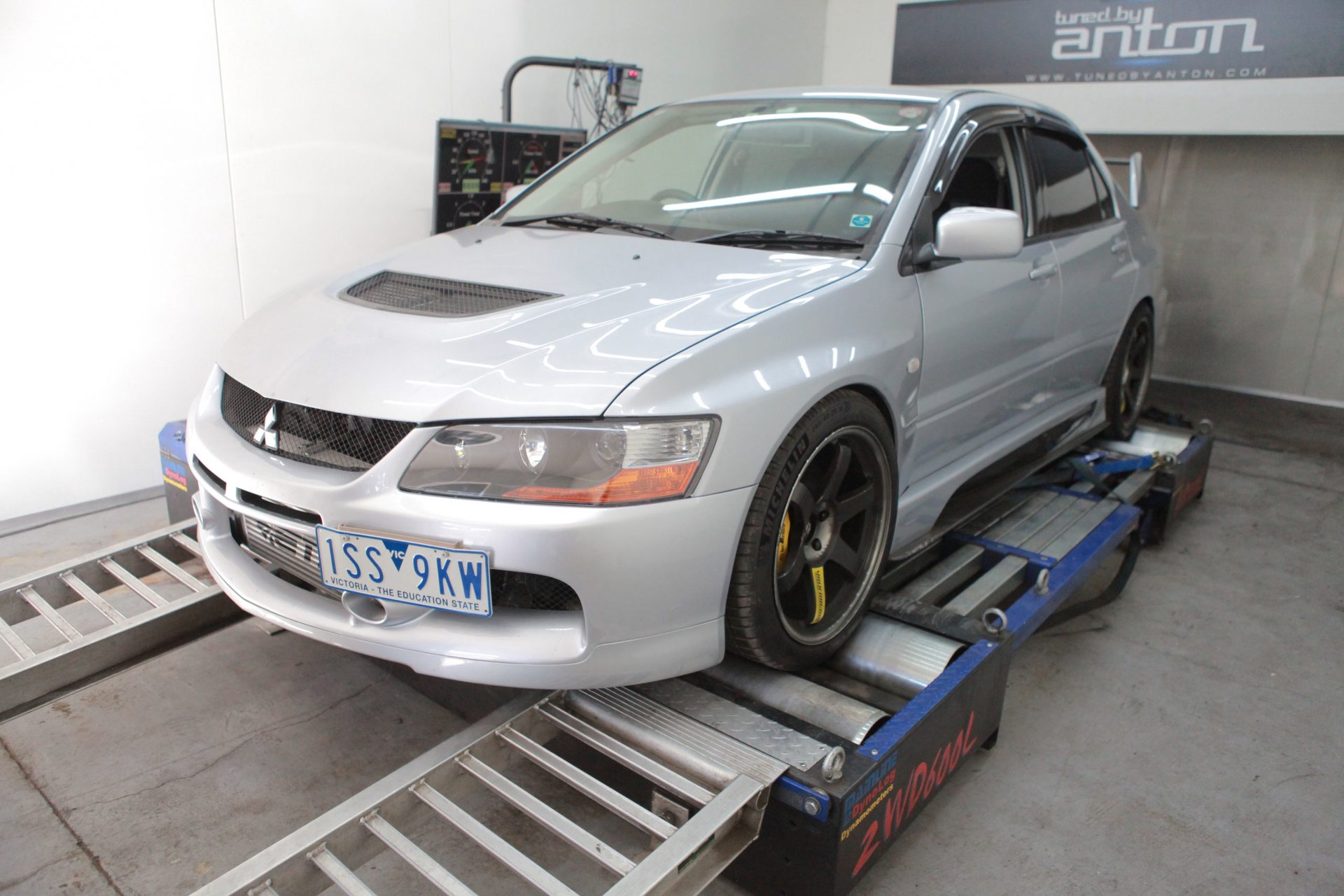 Mitsubishi Evo 8 G30-900 374kW
